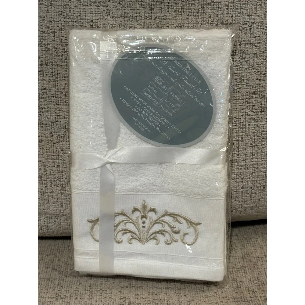 Europa Fine Linens Guest Towel Set 2pc White‎ Egyptian Cotton Gold Embroidered